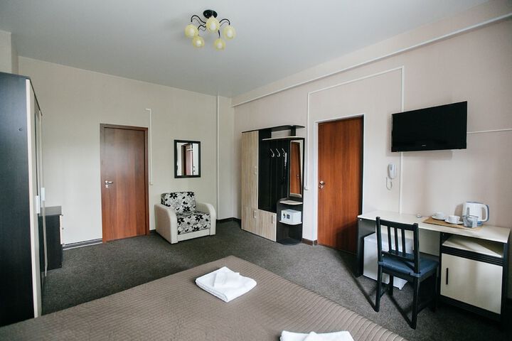 Room 43 of 94