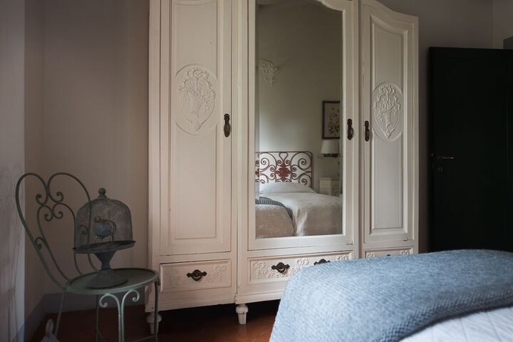 Room 5 of 44