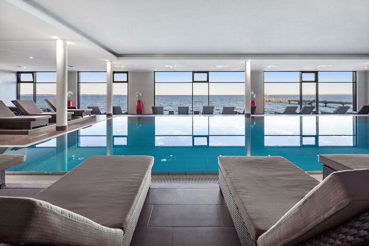 Pool 32 of 78
