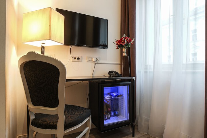 Minibar
