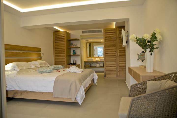 Room 11 of 85