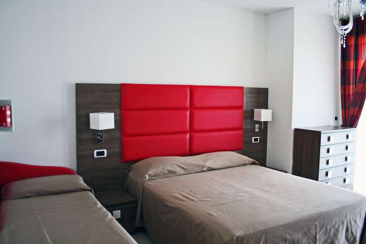 Room 7 of 52