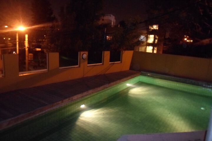 Pool 22 of 33