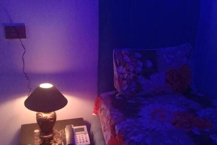 Room 29 of 51