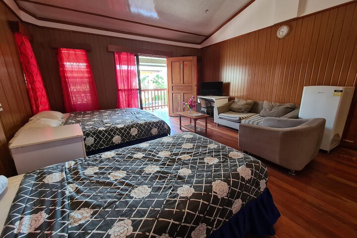 Room 17 of 42