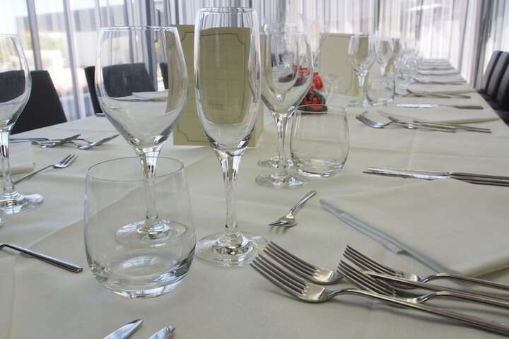 Dining 62 of 92