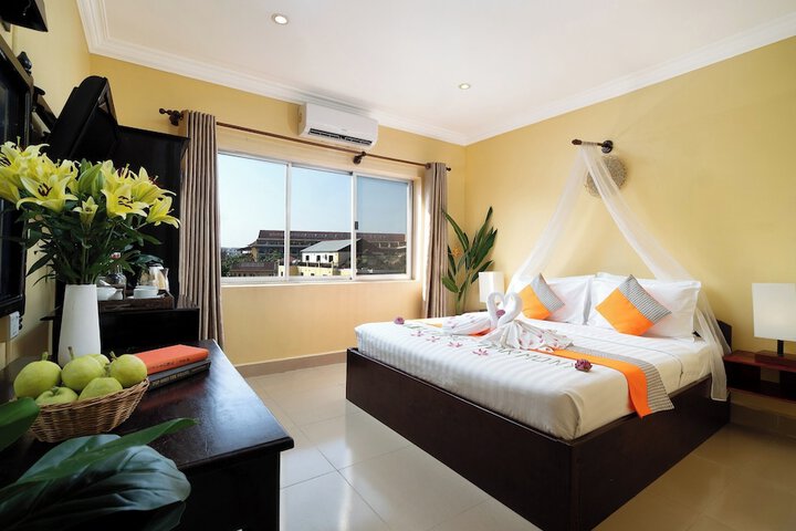 Room 7 of 52