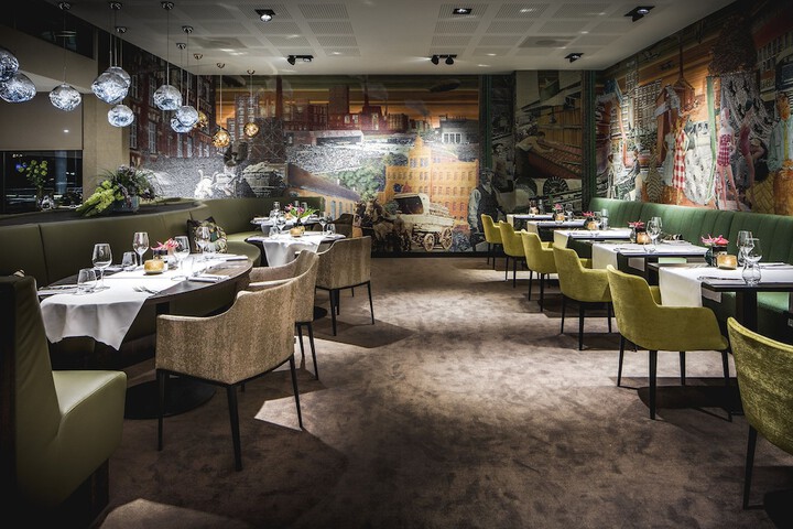 Dining 49 of 68