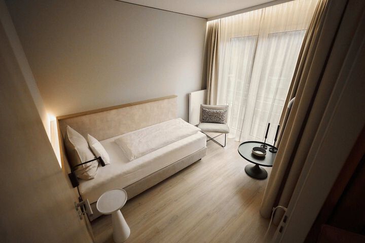Room 11 of 58