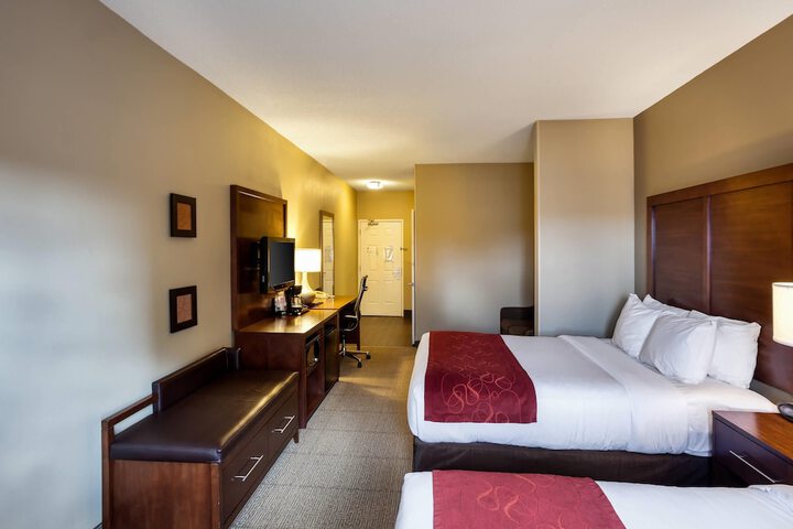Room 9 of 39