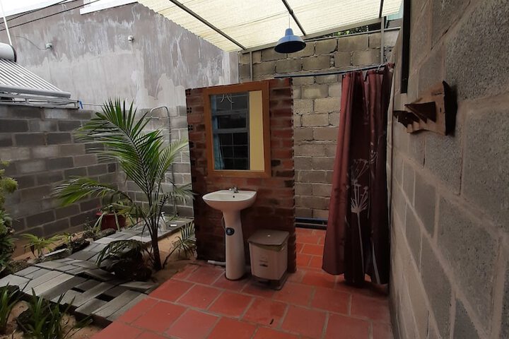Room 16 of 26