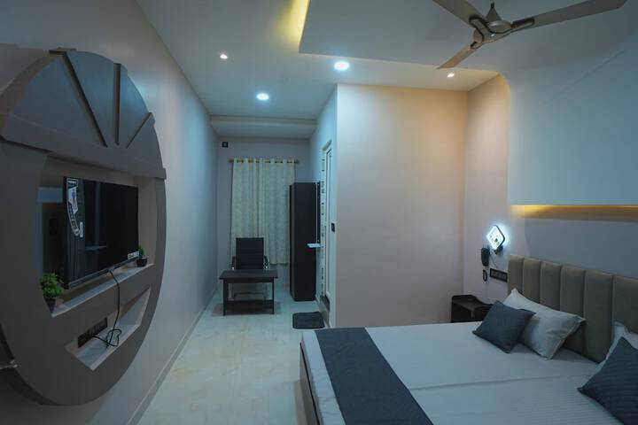 Room 5 of 27