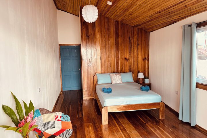Room 5 of 26