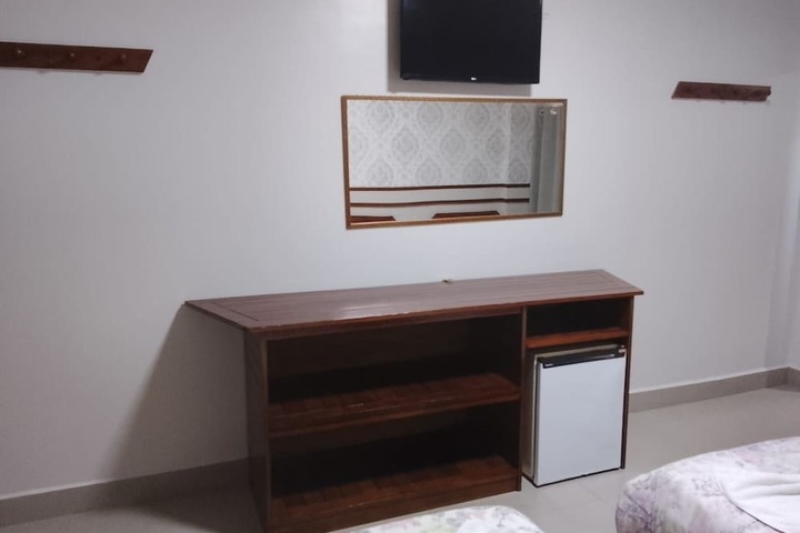 Room 26 of 154