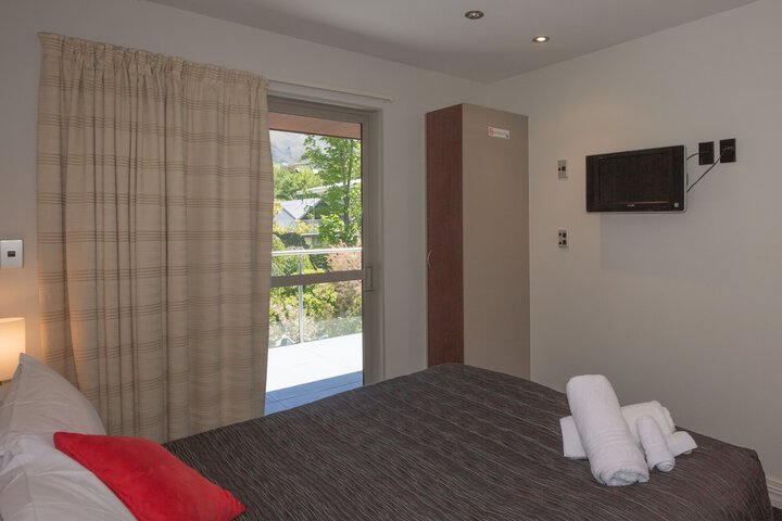 Room 20 of 108