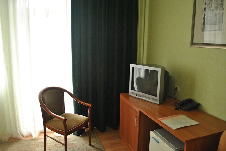 Room 5 of 31