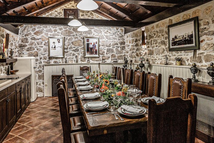 Dining 67 of 120