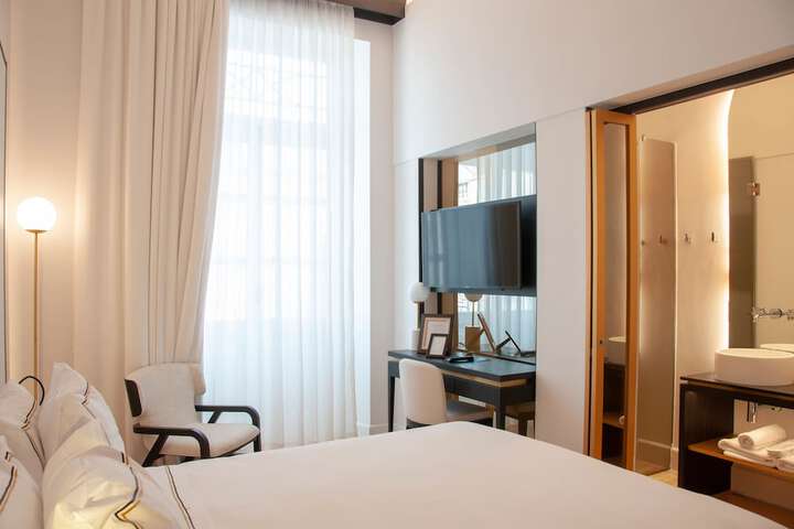 Room 39 of 119