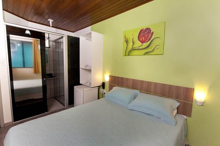 Room 10 of 35