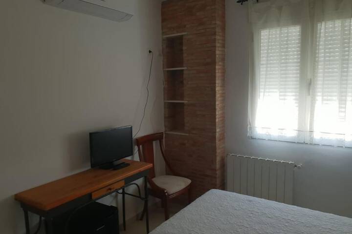 Room 13 of 48