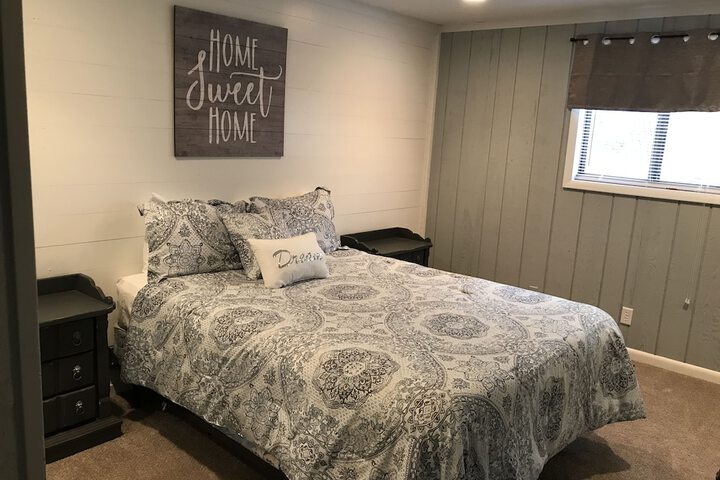 Room 68 of 400