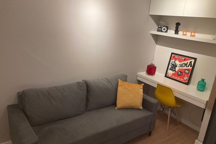 Room 16 of 42