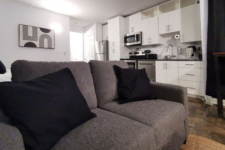 Room 35 of 51