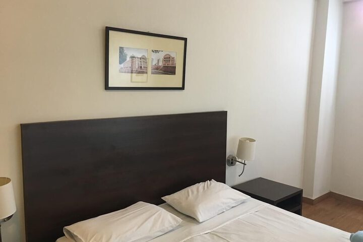 Room 3 of 26