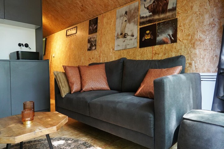 Room 5 of 39