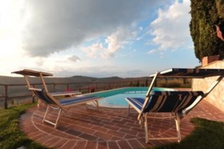 Pool 26 of 35
