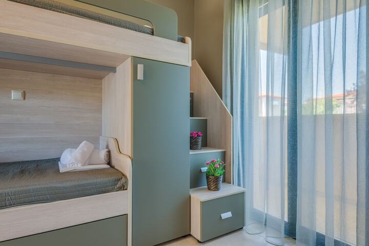 Room 20 of 61