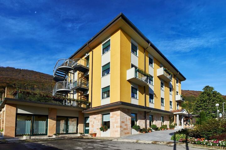 Hotel 39 of 41