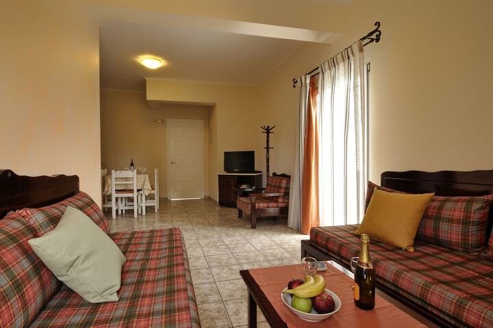 Room 3 of 21