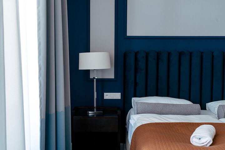 Room 10 of 46