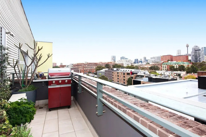 Terrace/Patio 7 of 16