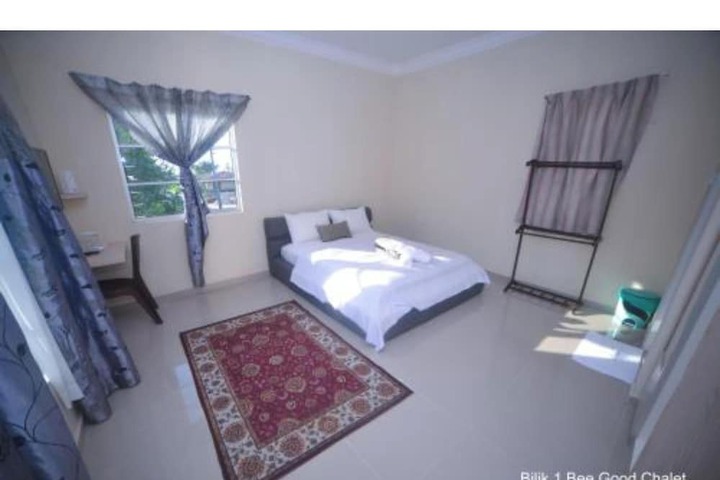 Room 9 of 31