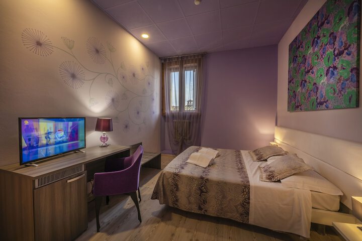 Room 39 of 104