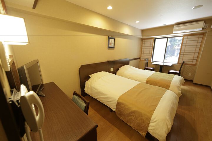 Room 14 of 89