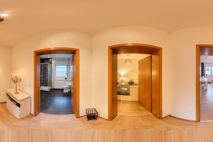 Room 22 of 54
