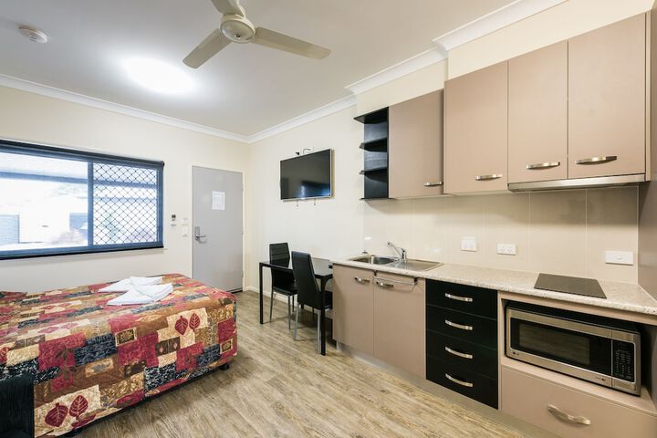 Room 5 of 61