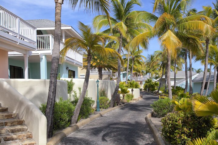 Hotel Exterior 89 of 91