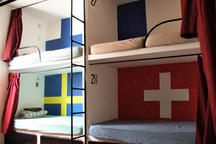 Room 5 of 43