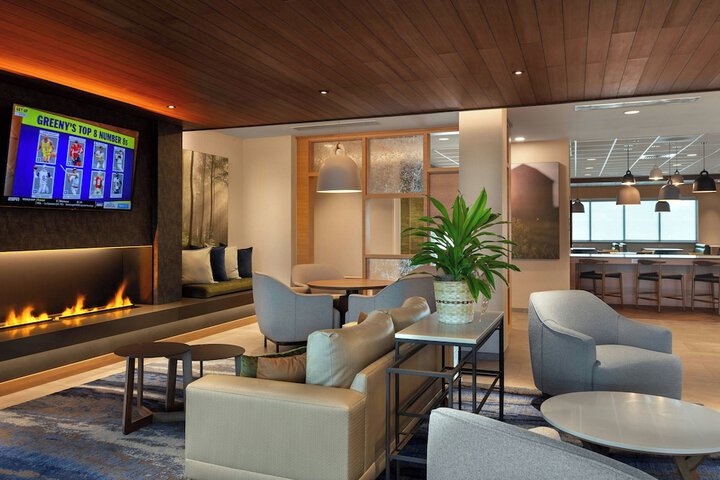 Guest Lobby