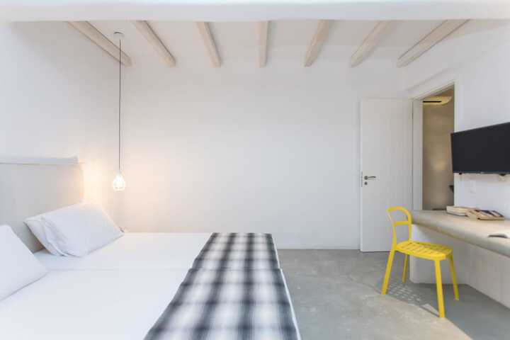Room 47 of 187