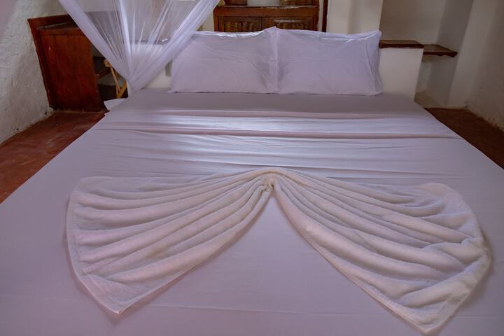 Room 19 of 29
