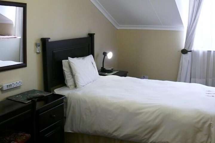 Room 3 of 31
