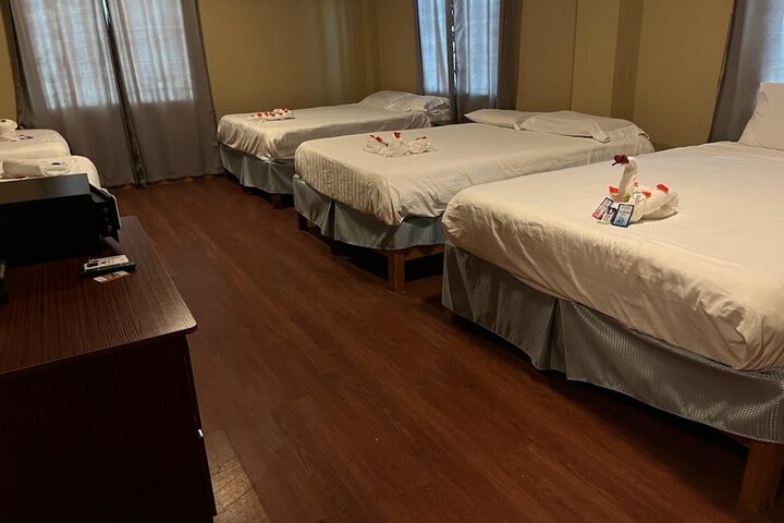 Room 11 of 15