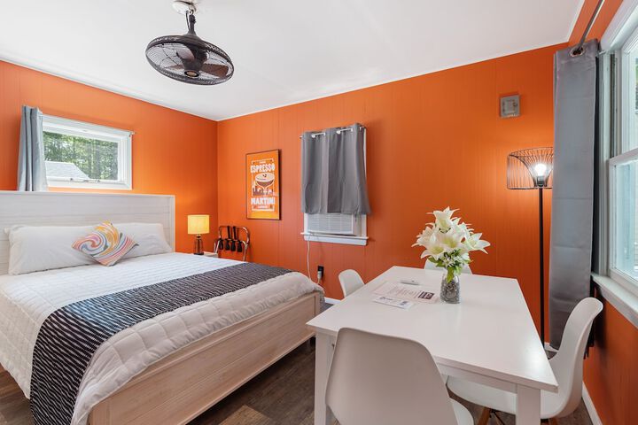 Room 14 of 64