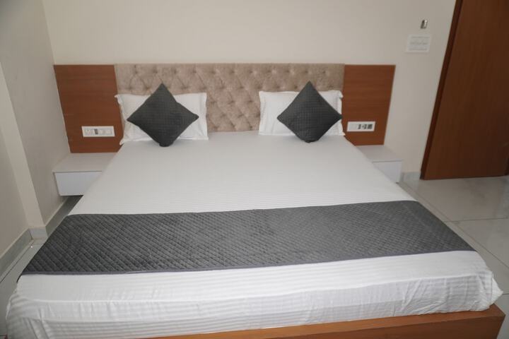 Room 20 of 47