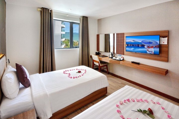 Room 18 of 46